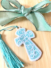 Swirl Chunky Cross Freestanding Lace (FSL) Ornament or Bookmark