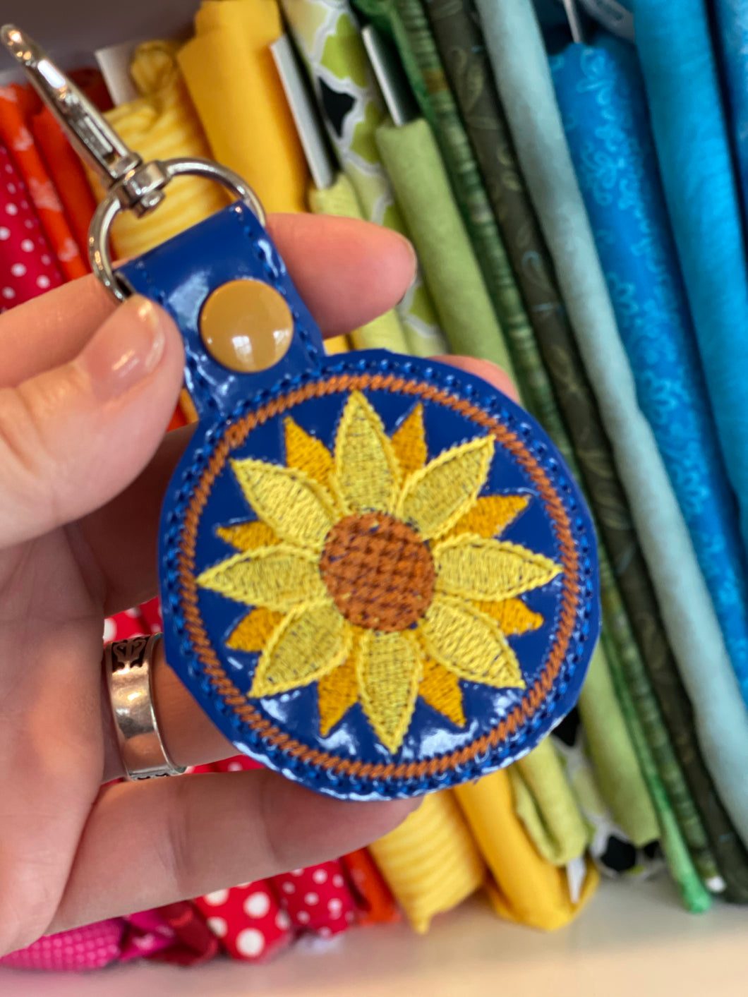 Sunflower snap tab embroidery design