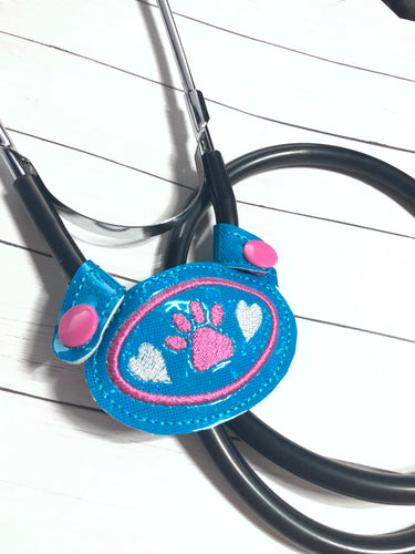 Stethoscope Yoke In the Hoop Snap Tab Project - Paw Print LOVE