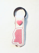 Tiny Mississippi snap tab In The Hoop embroidery design