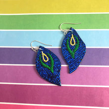 Abstract Peacock Earrings embroidery design for Vinyl and Leather