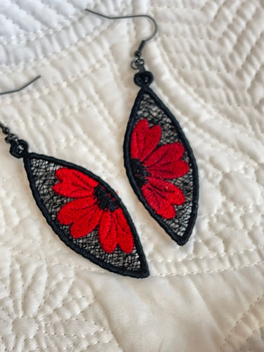 Boucles d’oreilles Poppy Wedge FSL - Boucles d’oreilles en dentelle autoportantes In the Hoop