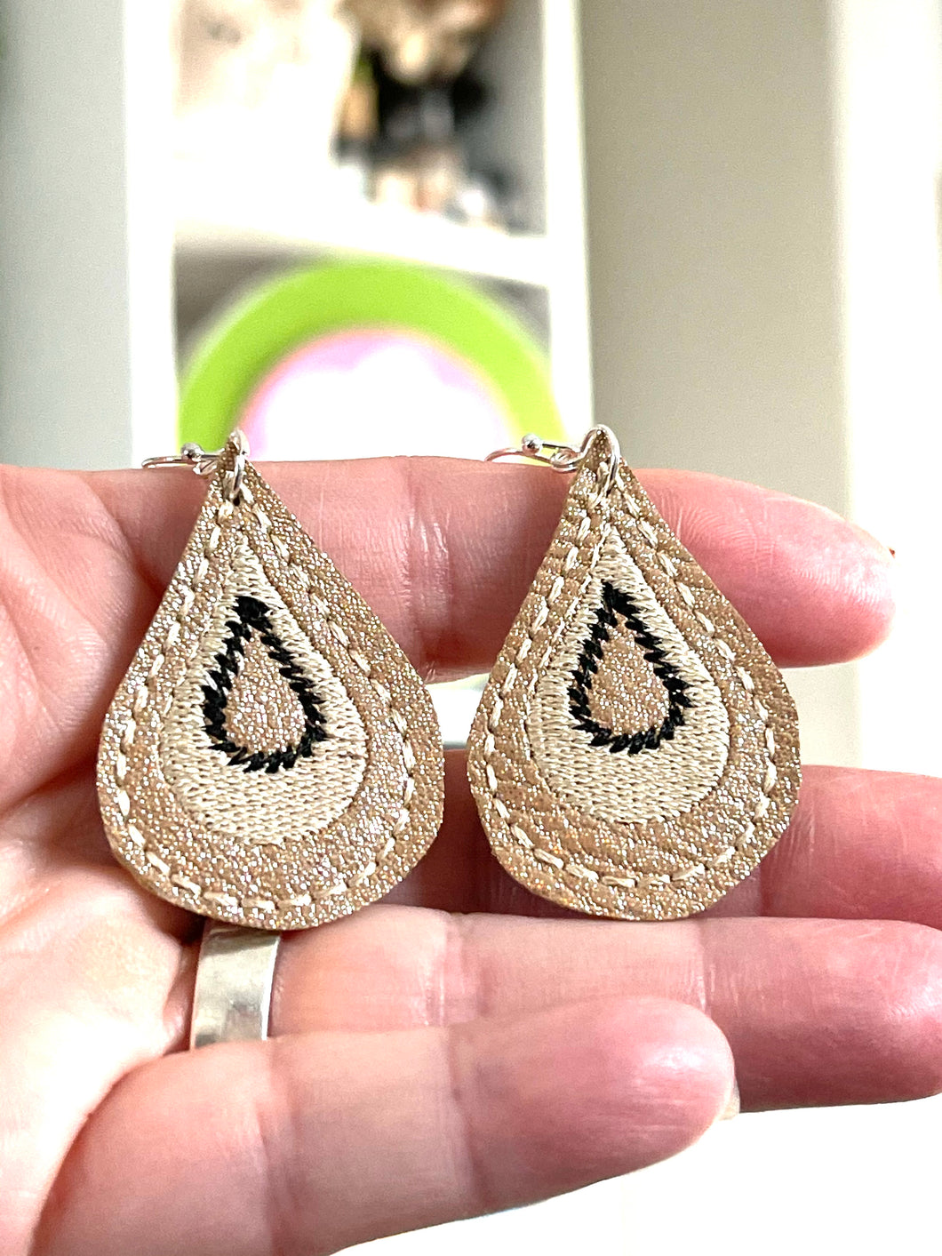 Drama Drops Earrings embroidery design for Vinyl and Leather - TWO sizes