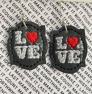 Diseño de bordado de pendientes de amor