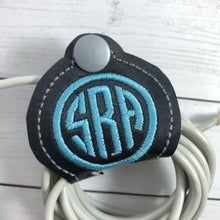 Monogram a Stay On Cord Wrap ITH Snap Project 4x4