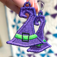 Boucles d’oreilles Witch Hat FSL - Boucles d’oreilles en dentelle autoportantes In the Hoop
