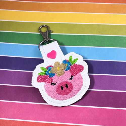 Pretty Piggy Snap Tab for 4x4 and 5x7 hoops