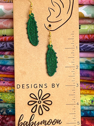 Boucles d’oreilles Pickles FSL - Boucles d’oreilles en dentelle autoportantes In the Hoop