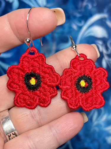 Boucles d’oreilles Poppy FSL - Boucles d’oreilles en dentelle autoportantes In the Hoop