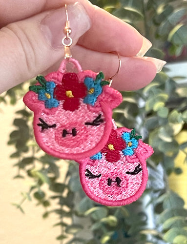 Boucles d’oreilles Pretty Piggy Face SHE FSL - Conception de boucles d’oreilles en dentelle autoportantes dans le cerceau pour la broderie machine