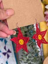 Poinsettia FSL Earrings - In the Hoop Freestanding Lace Earrings