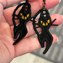 Black Cat FSL Earrings - In the Hoop Freestanding Lace Earrings