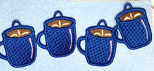 Boucles d’oreilles FSL Coffee Mug - Conception de boucles d’oreilles en dentelle autoportantes - Projet de broderie In the Hoop