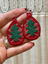 Christmas Tree Teardrop FSL Earrings - In the Hoop Freestanding Lace Earrings