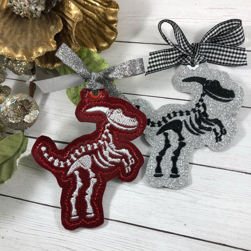 Dinosaur Skeleton Ornament for 4x4 hoops