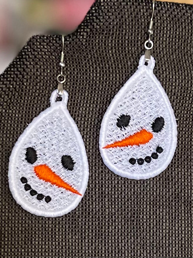 Snowman Face FSL Earrings - In the Hoop Freestanding Lace Earrings