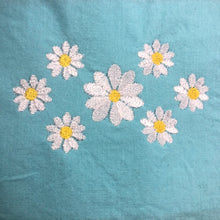 Daisies Floral 4x4 Embroidery Design