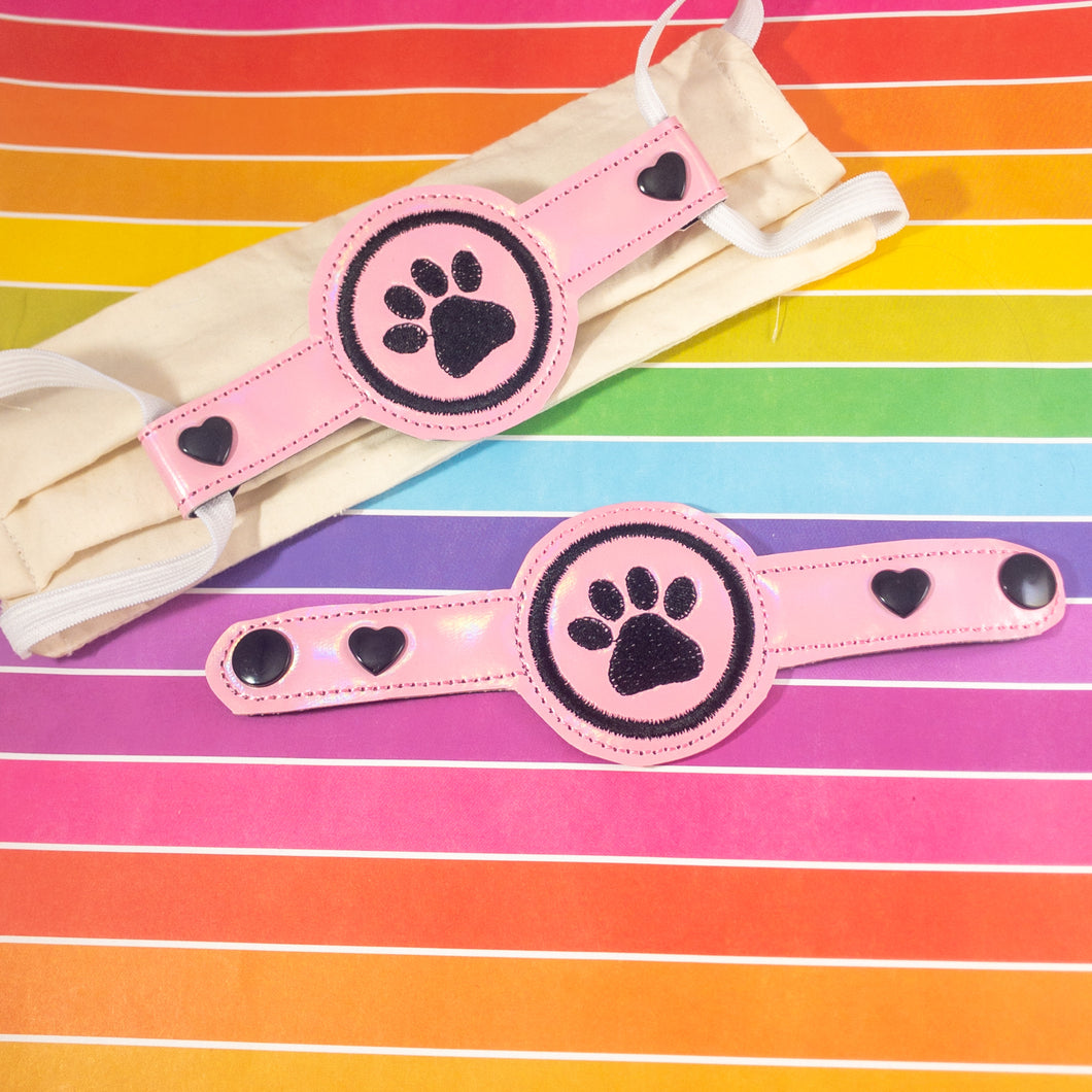 Paw Print Mask Extension Double Snap Tab