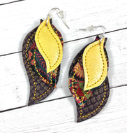 Skinny Swish Earrings embroidery design with bonus SVGs
