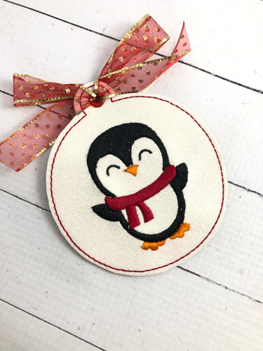 Adorno navideño de pingüino para aros 4x4