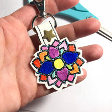 Simple Floral Outline snap tab embroidery design