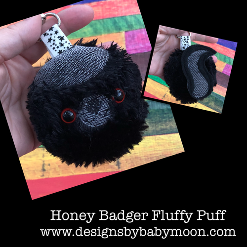 Honey Badger Fluffy Puff - Dans le motif de broderie cerceau