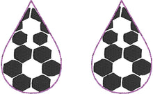 Conception de broderie de boucles d’oreilles en forme de larme de couture de football